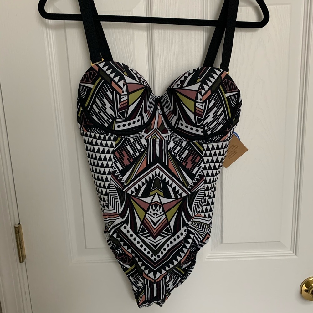 One piece Bathing suit